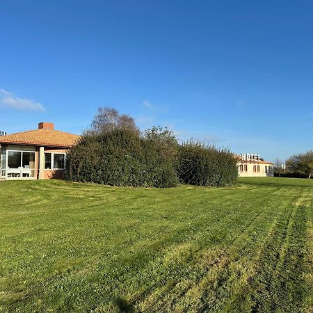 Hotel La Petite Auberge Chambretaud Kültér fotó