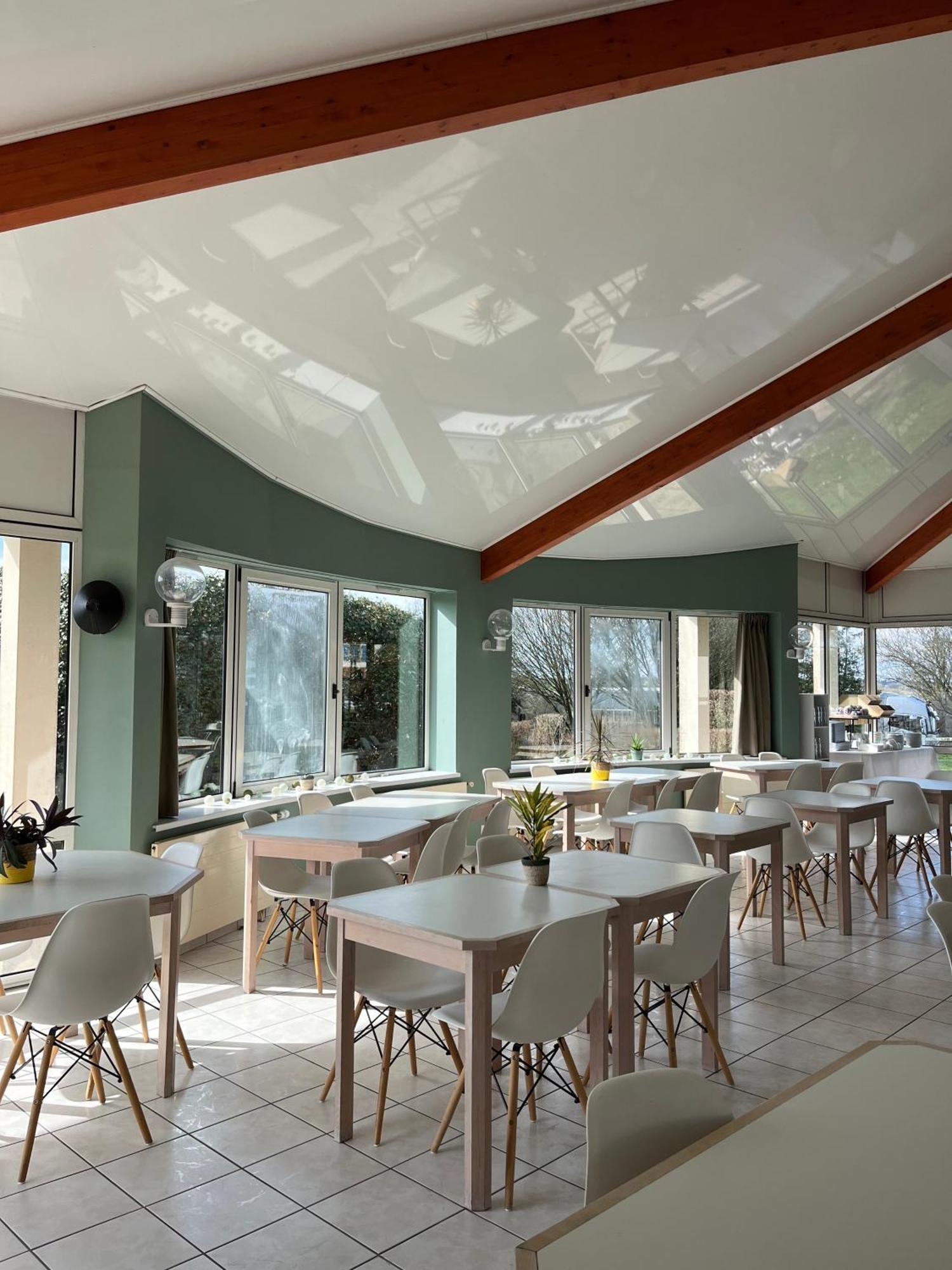 Hotel La Petite Auberge Chambretaud Kültér fotó
